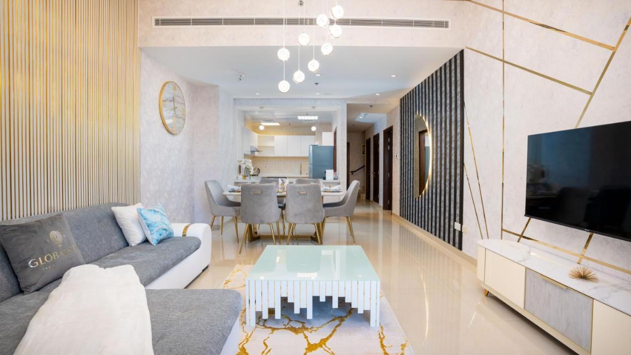 Exclusive Retreat Globalstay'S New 3Br Townhouse With Private Pool Дубай Экстерьер фото