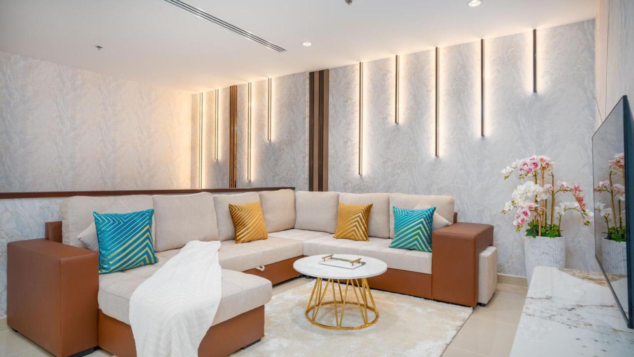 Exclusive Retreat Globalstay'S New 3Br Townhouse With Private Pool Дубай Экстерьер фото