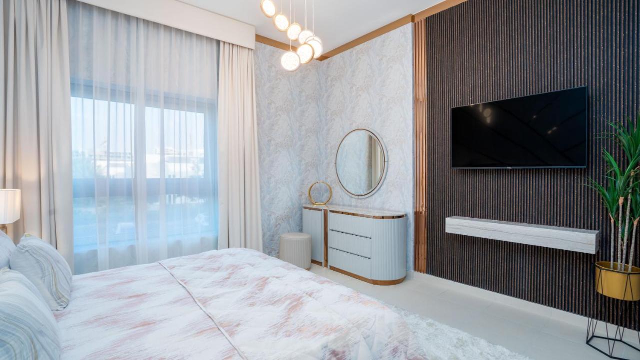 Exclusive Retreat Globalstay'S New 3Br Townhouse With Private Pool Дубай Экстерьер фото